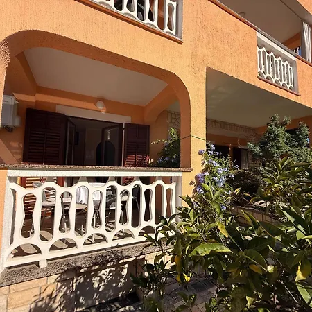 Edi Apartamento *