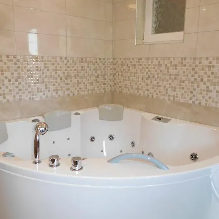Edi - Captain's House Apartman Mošćenička Draga