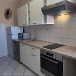 Апартаменты Edi *