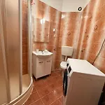 Апартаменты Edi