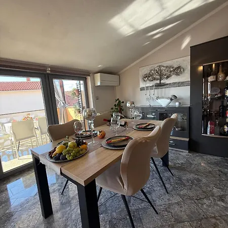 아파트 Edi 파자나