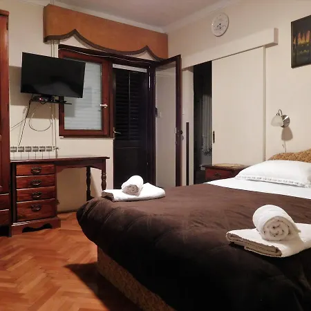 Apartment Edi - Captain's House *