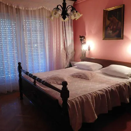 Edi - Captain's House Apartment Moscenicka Draga
